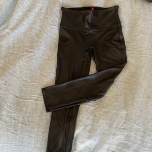Faux leather Spanx Leggings - Cropped